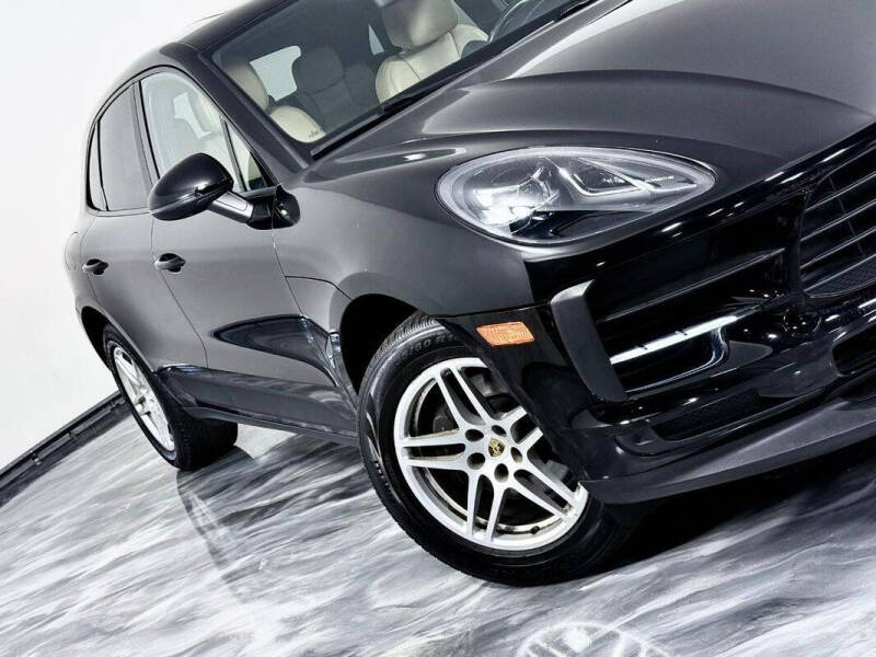 2020 Porsche Macan