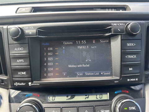 2018 Toyota RAV4 Hybrid XLE