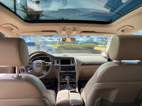 2011 Audi Q7 3.0T quattro S line Prestige