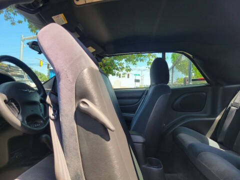 2005 Chrysler Sebring GTC