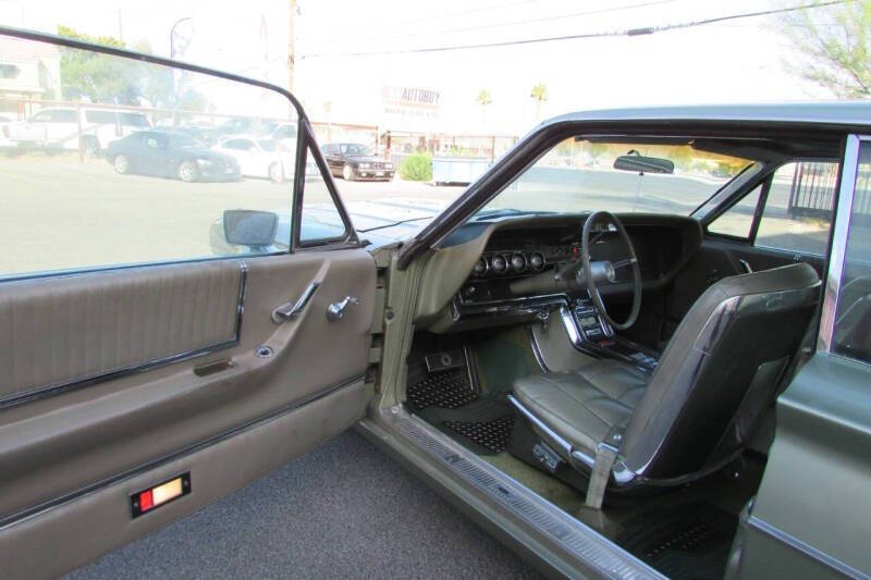 1966 Ford Thunderbird