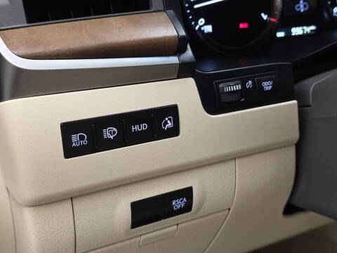 2017 Lexus LX 570