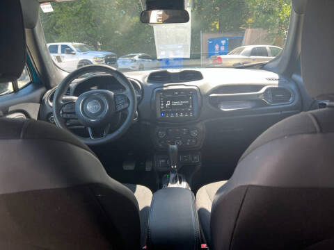 2022 Jeep Renegade Altitude