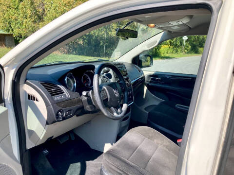 2013 Dodge Grand Caravan SE