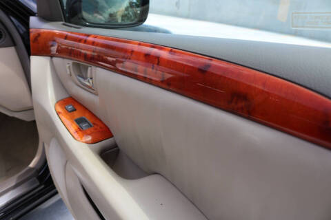 2002 Lexus LS 430