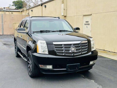 2007 Cadillac Escalade EXT for sale at Auto Zoom 916 in Rancho Cordova CA