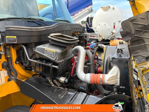 2019 International DuraStar 4300