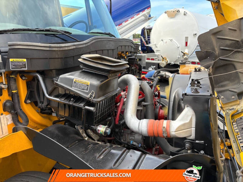 2019 International DuraStar 4300