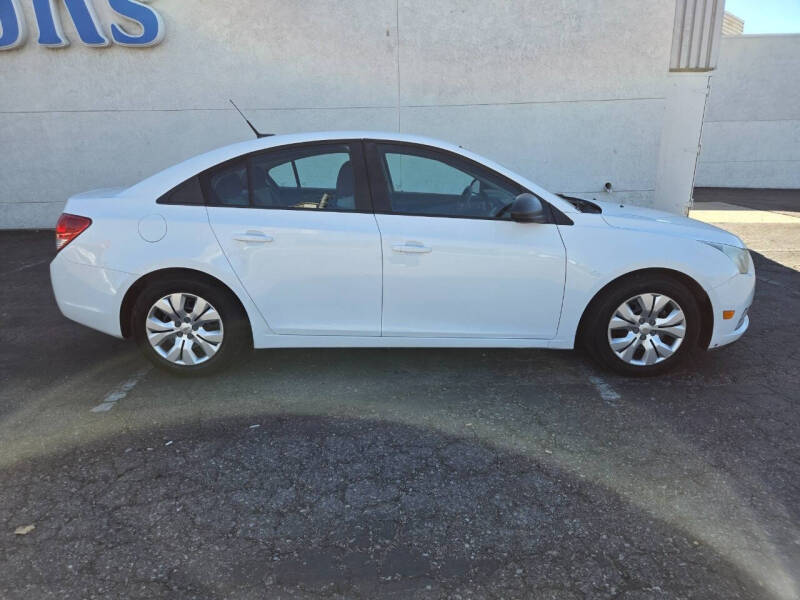 2014 Chevrolet Cruze LS Auto