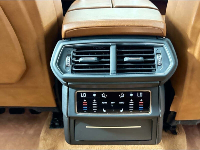 2020 Lamborghini Urus