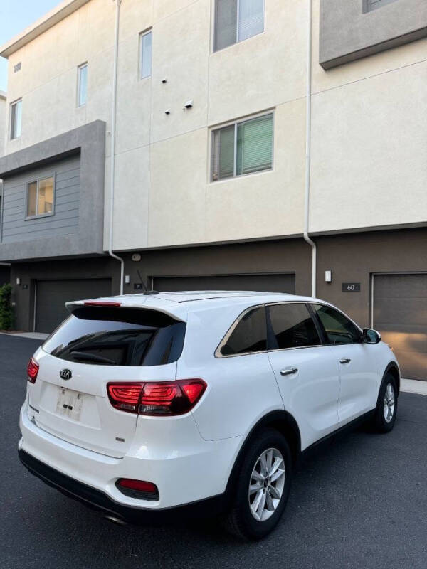 2019 Kia Sorento LX