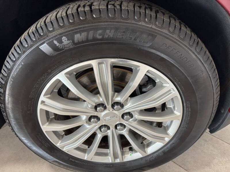 2017 Cadillac XT5 Luxury