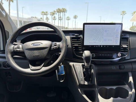 2023 Ford Transit 350 XLT