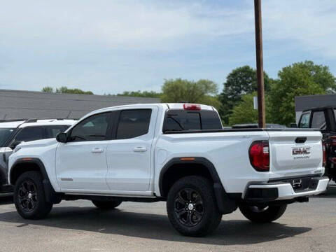 2024 GMC Canyon Elevation