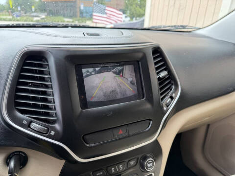 2019 Jeep Cherokee Latitude