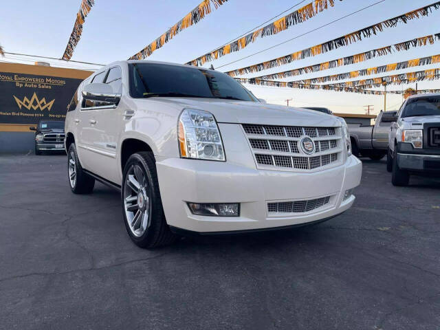 2014 Cadillac Escalade Premium