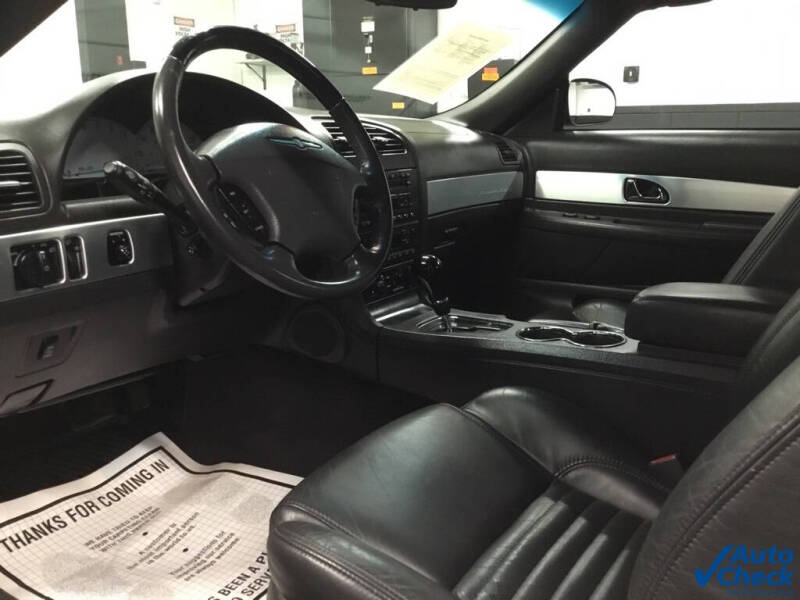 2002 Ford Thunderbird Deluxe