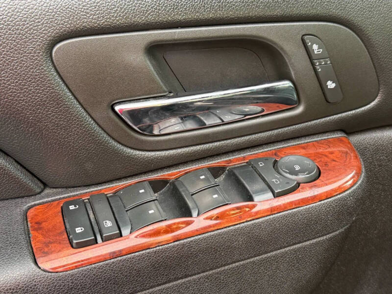 2013 GMC Yukon XL SLT