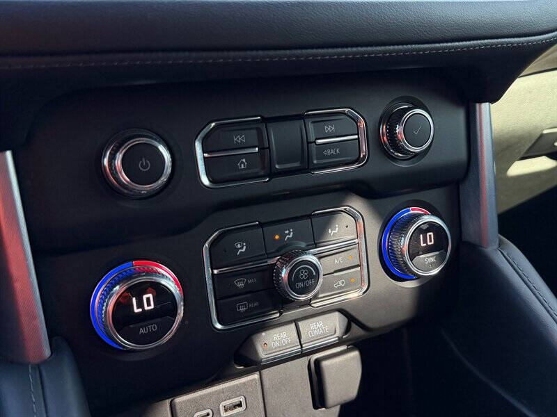 2022 GMC Yukon SLE