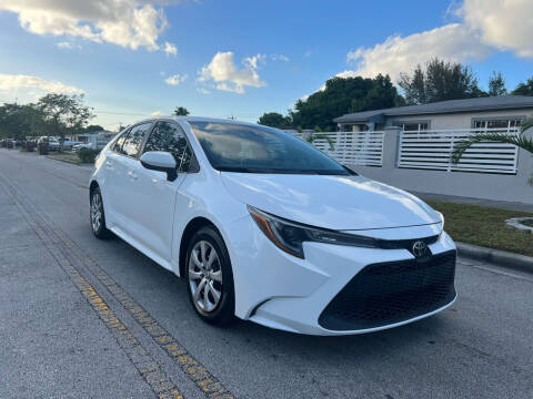 2020 Toyota Corolla for sale at MIAMI FINE CARS & TRUCKS in Hialeah FL