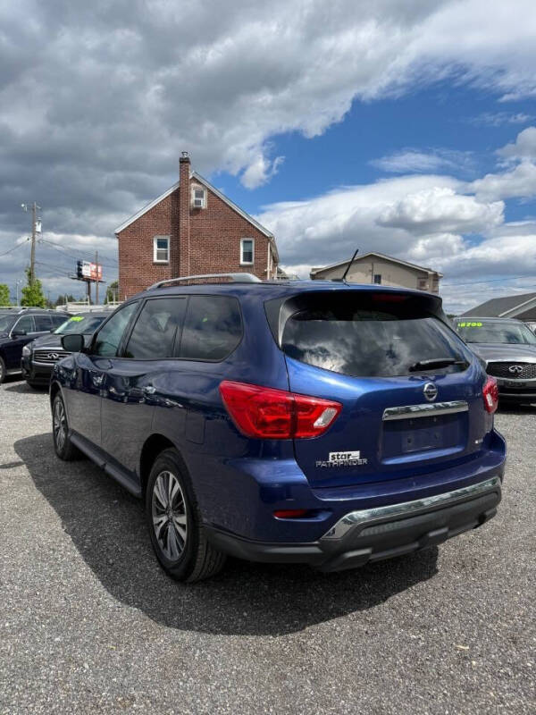 2017 Nissan Pathfinder S