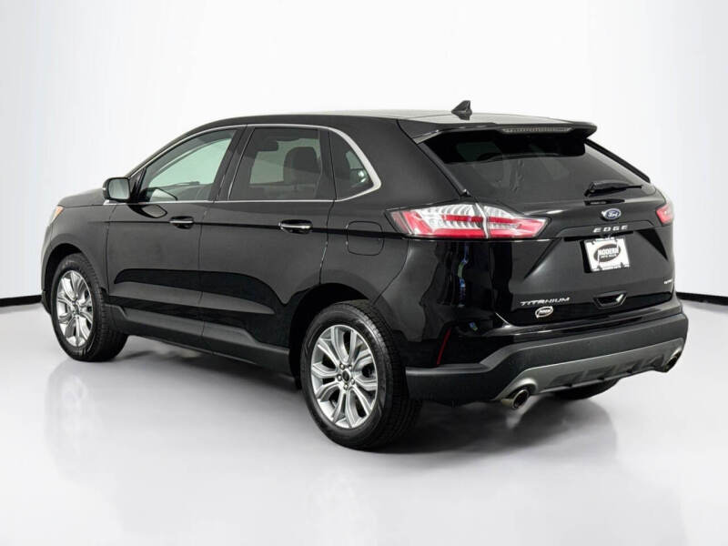 2023 Ford Edge Titanium