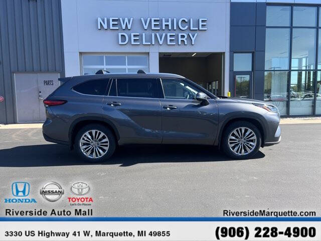 2023 Toyota Highlander Platinum