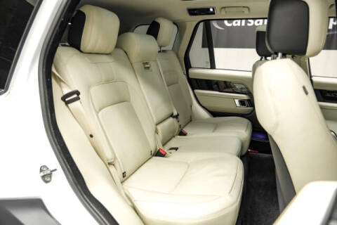 2020 Land Rover Range Rover P525 HSE