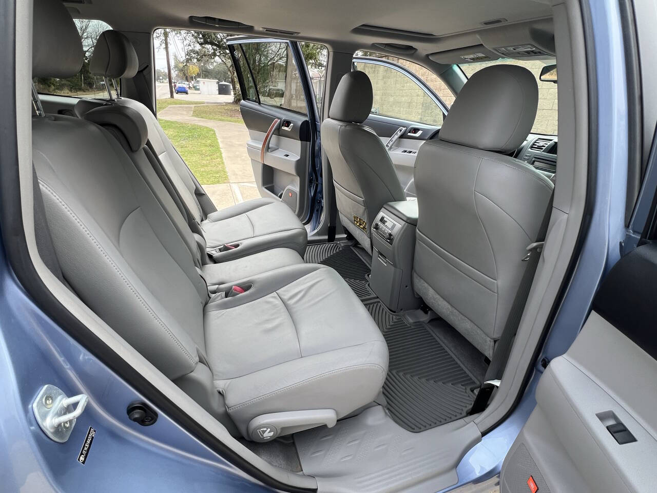 Used Car 2010 Toyota Highlander  Limited 4dr Suv For Sale Under $12,000 In Austin, Texas