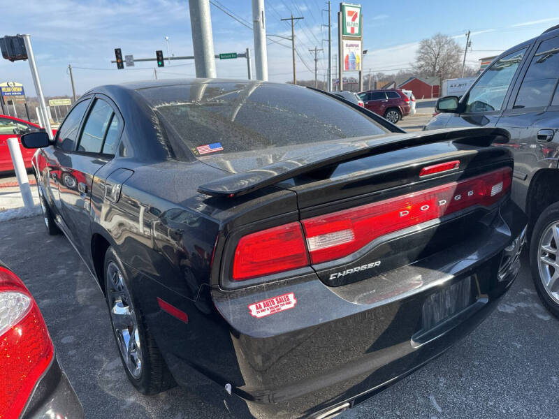 2013 Dodge Charger SE
