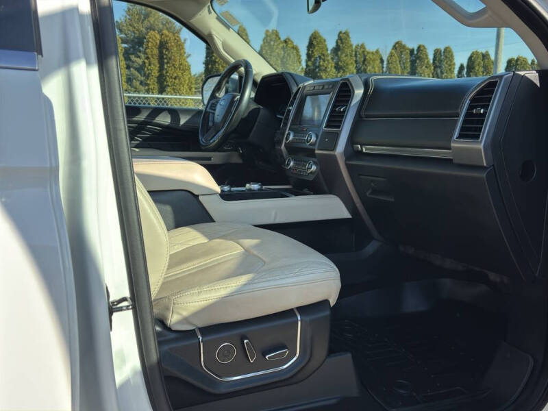 2021 Ford Expedition MAX Platinum