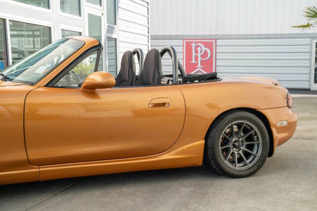 2000 Mazda MX-5 Miata 6