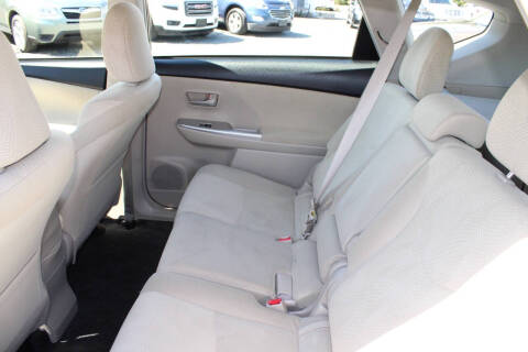 2014 Toyota Prius v Three