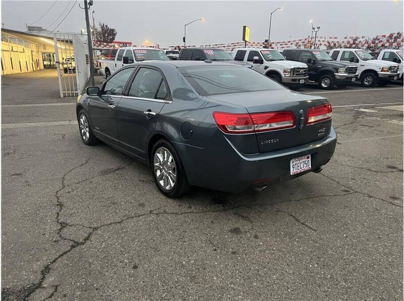 2011 Lincoln MKZ Hybrid