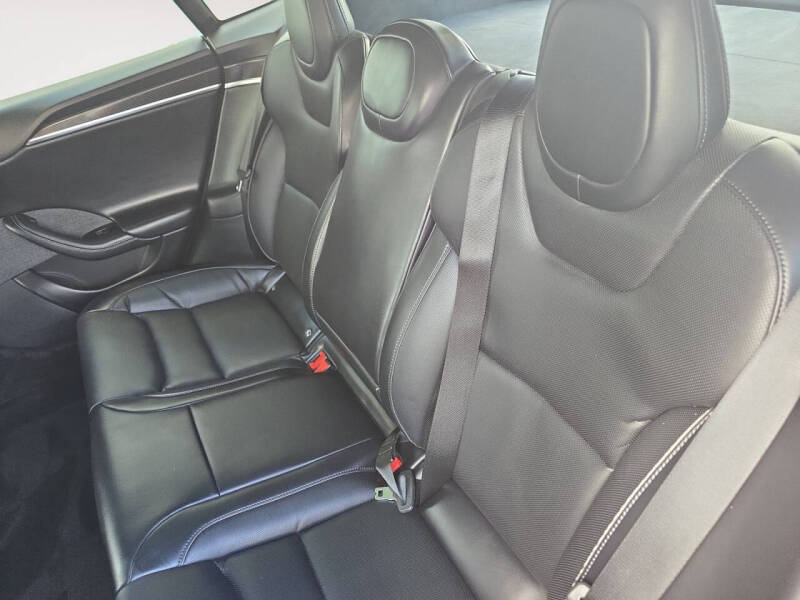 2021 Tesla Model S Plaid