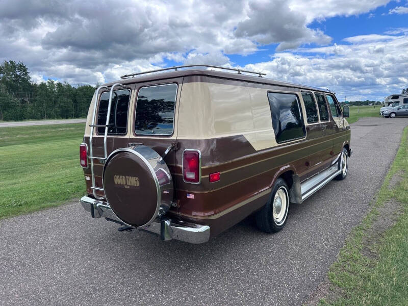 1984 Dodge Ram Van