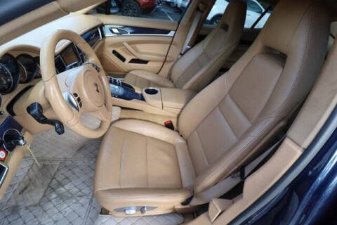 2012 Porsche Panamera 4