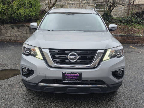 2019 Nissan Pathfinder SV