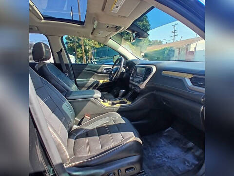 2019 GMC Acadia Denali