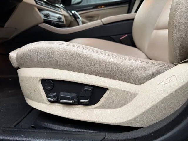 2011 BMW 5 Series 550i