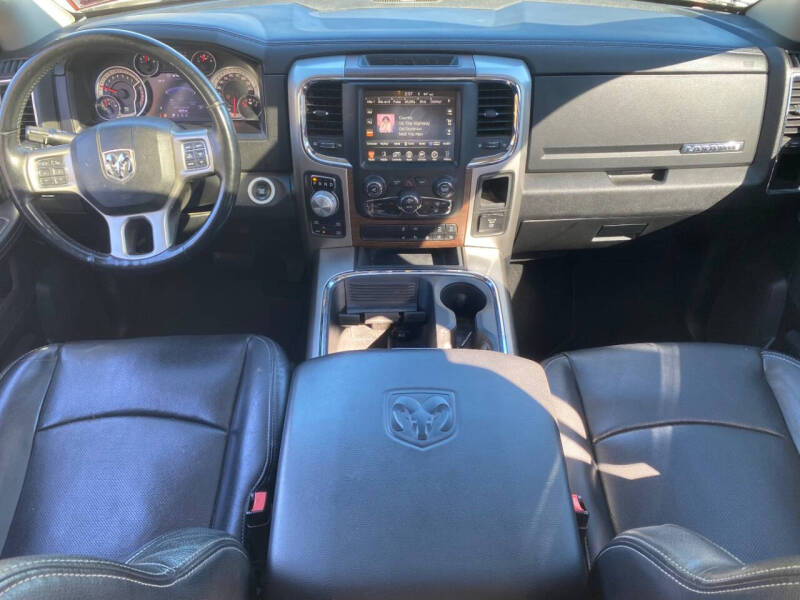 2017 RAM 1500 Laramie