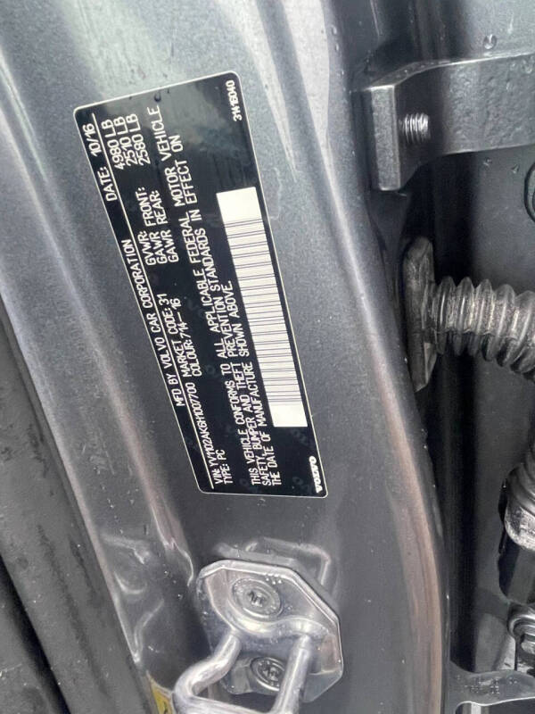 2017 Volvo S90 T5 Momentum