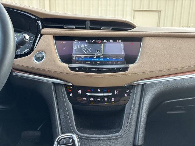 2018 Cadillac XT5 Platinum