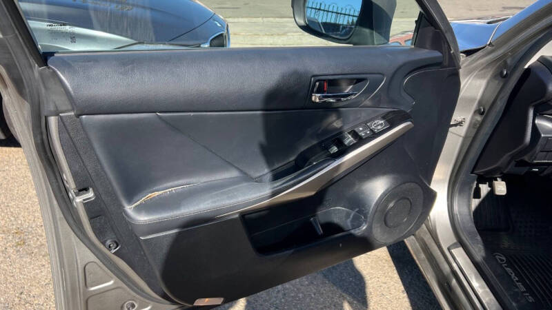 2015 Lexus IS 250