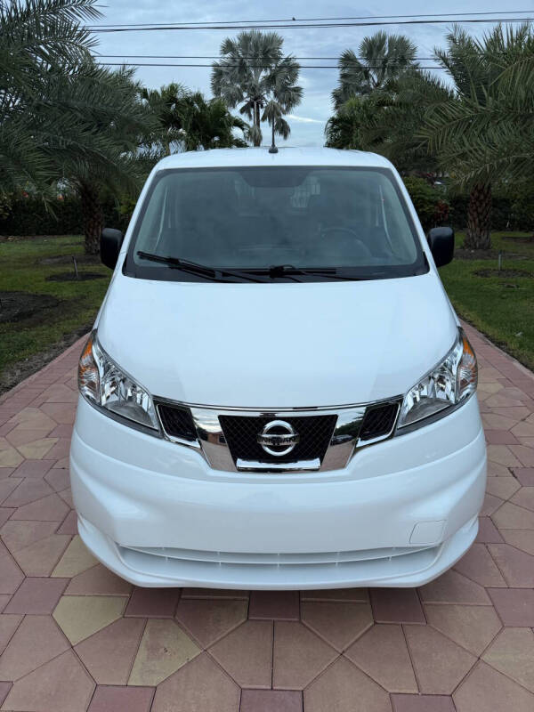 2020 Nissan NV200 SV