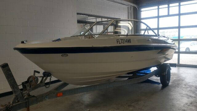 2004 Bayliner 185