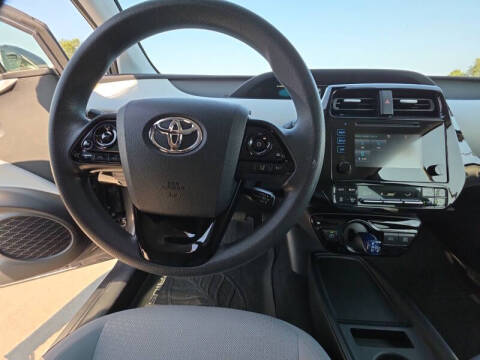 2019 Toyota Prius LE AWD-e