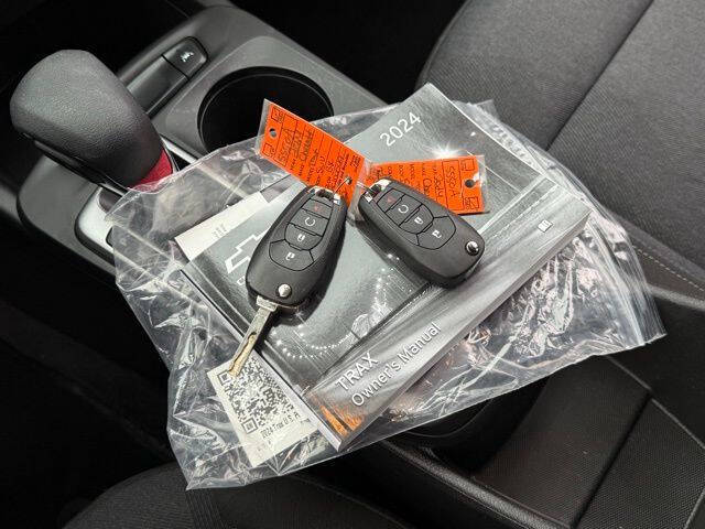 2024 Chevrolet Trax RS