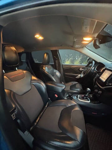 2017 Jeep Cherokee Trailhawk