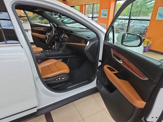 2021 Cadillac XT5 Premium Luxury